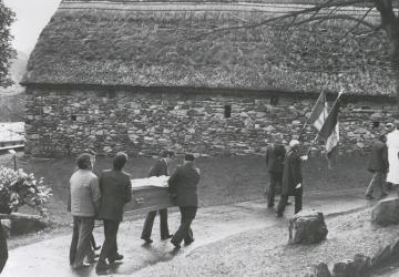 Funérailles de Jean Rodhain à la Cité Saint-Pierre à Lourdes